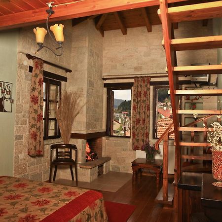 Mikri Arktos Hotel Eláti Екстериор снимка