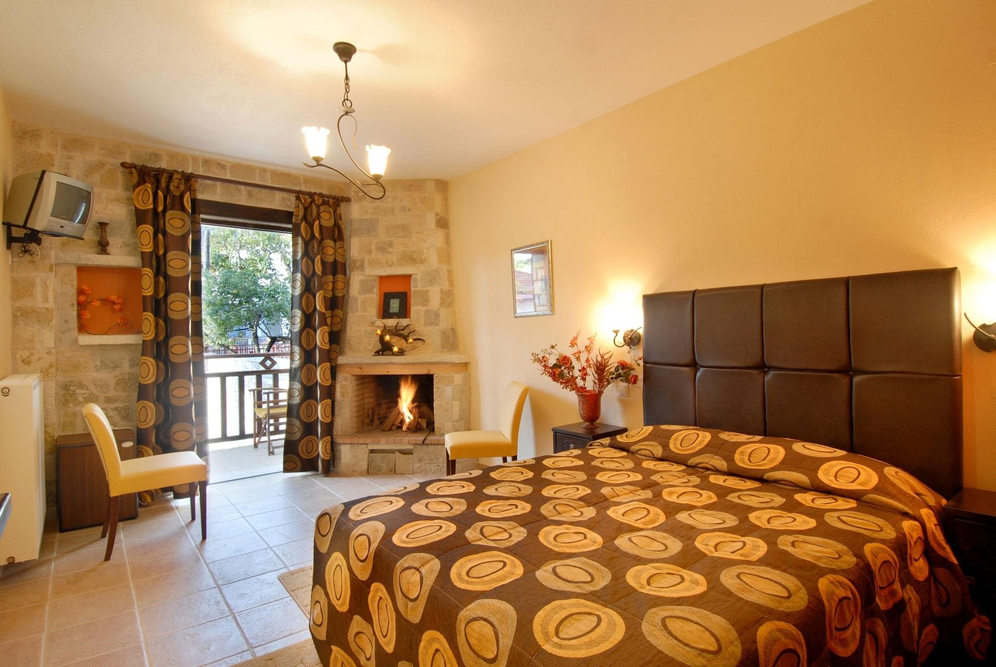 Mikri Arktos Hotel Eláti Екстериор снимка