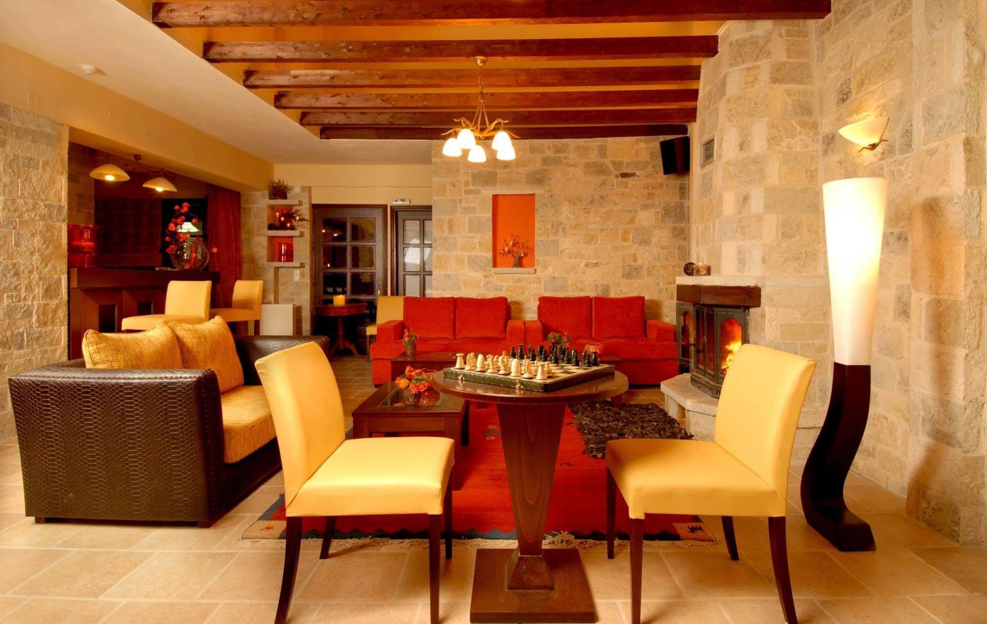 Mikri Arktos Hotel Eláti Екстериор снимка